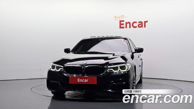 BMW 5-Series 2017 — photo 3