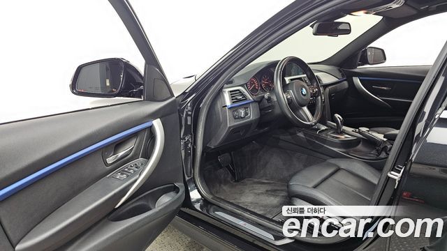 BMW 3-Series 2016 — photo 10