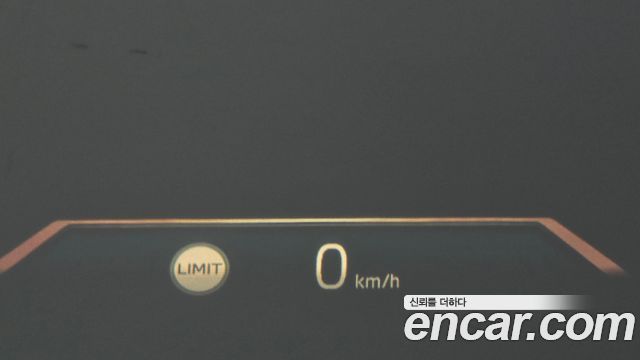 BMW 3-Series 2023 — photo 31