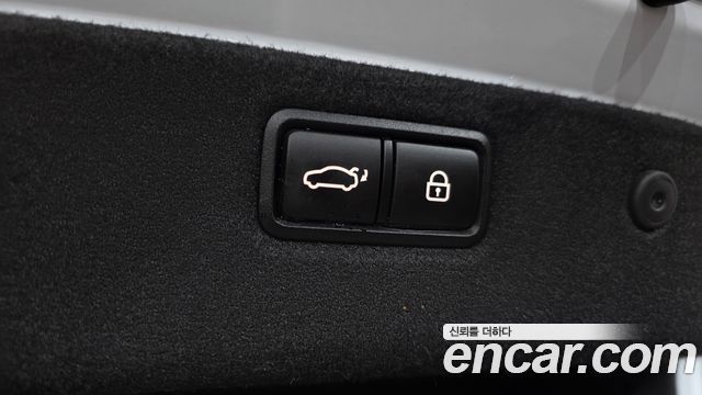 Genesis G70 2019 — photo 26