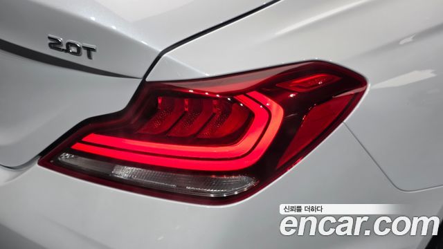 Genesis G70 2019 — photo 9