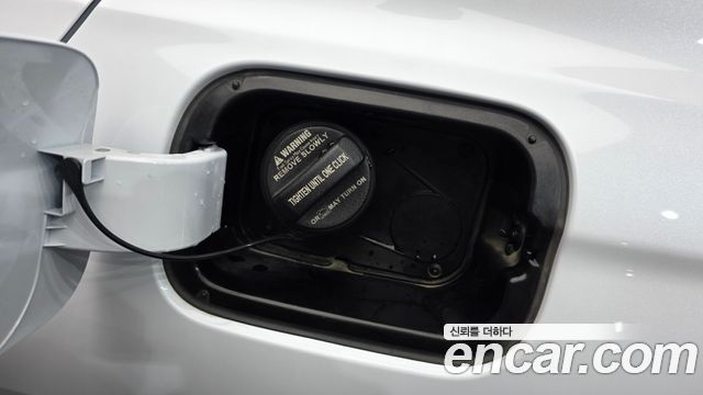 Genesis G70 2019 — photo 35
