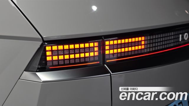 Hyundai Ioniq5 2022 — photo 9