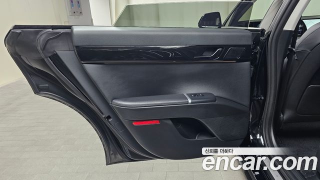 Hyundai Grandeur 2023 — photo 15