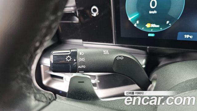 Hyundai Grandeur 2023 — photo 29