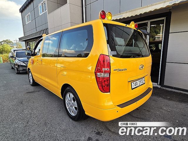 Hyundai Starex 2019 — photo 3