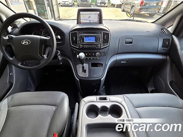 Hyundai Starex 2019 — photo 5