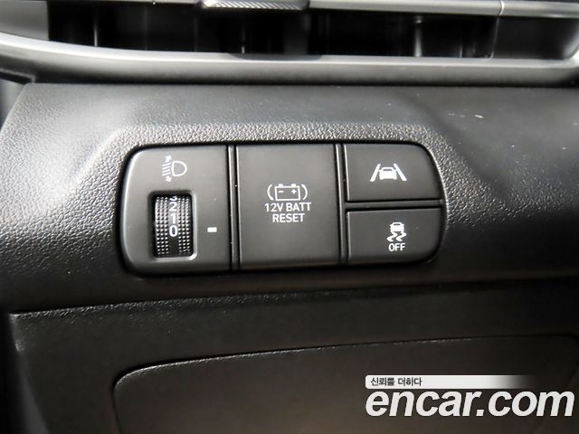 Hyundai AVANTE 2023 — photo 5