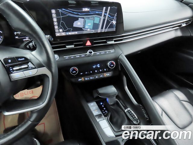 Hyundai AVANTE 2023 — photo 10
