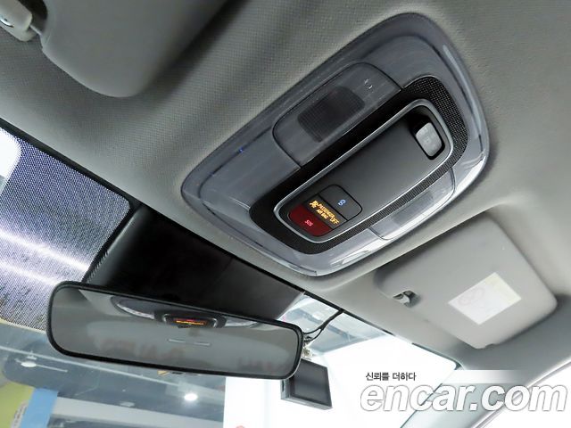 Hyundai AVANTE 2023 — photo 13