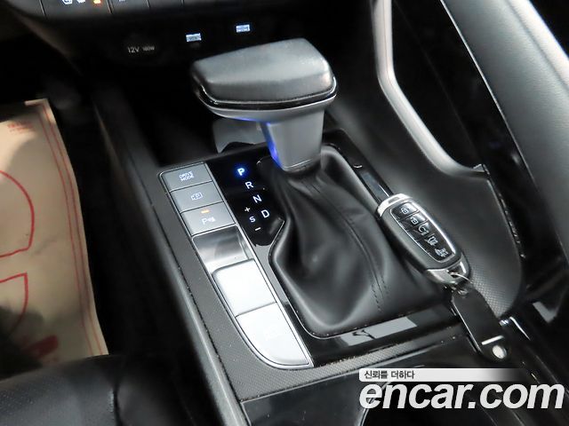 Hyundai AVANTE 2023 — photo 14