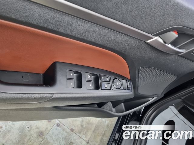 Hyundai AVANTE 2019 — photo 8