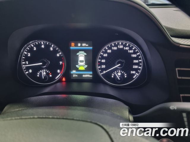 Hyundai AVANTE 2019 — photo 20