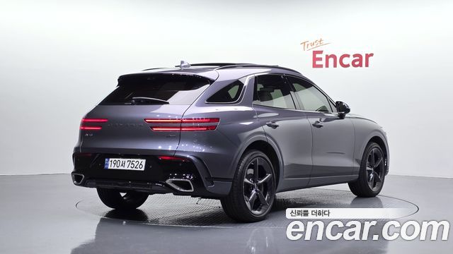 Genesis GV70 2025 — photo 2