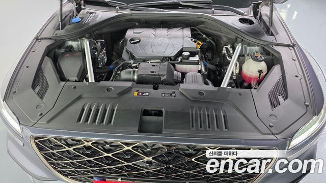 Genesis GV70 2025 — photo 6