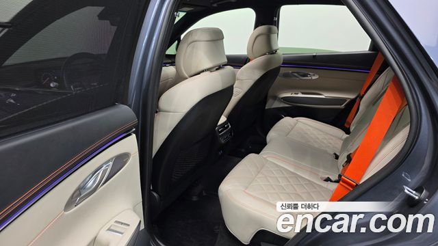 Genesis GV70 2025 — photo 18