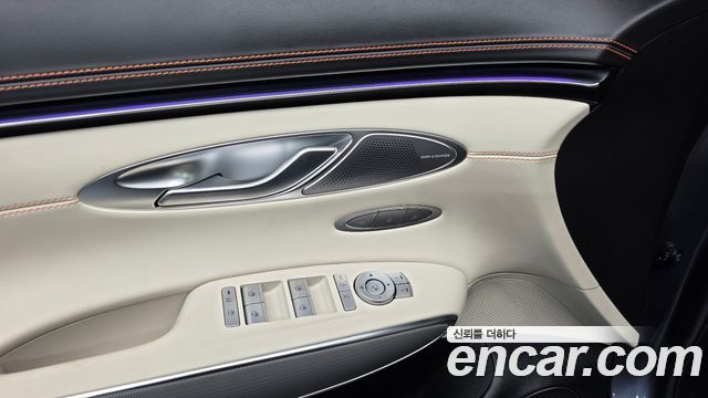 Genesis GV70 2025 — photo 27