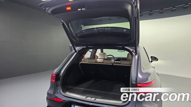 Genesis GV70 2025 — photo 35