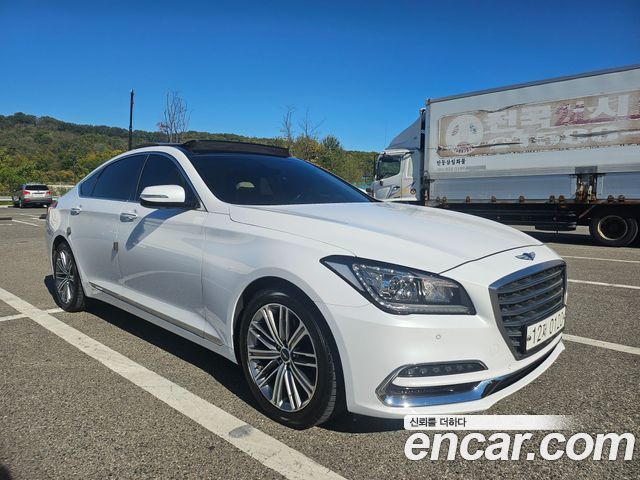 Genesis G80 2017 — photo 1