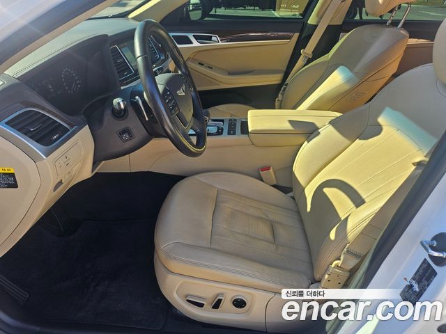 Genesis G80 2017 — photo 10