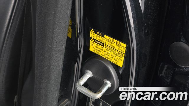 Hyundai Equus 2014 — photo 17