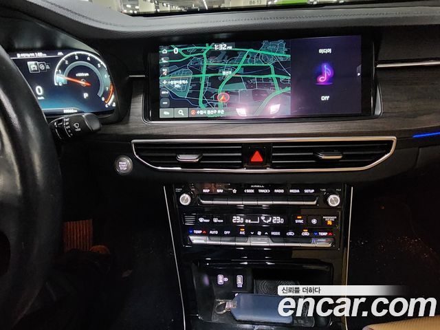 Kia K7 2020 — photo 8