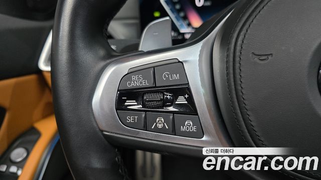 BMW 3-Series 2023 — photo 25