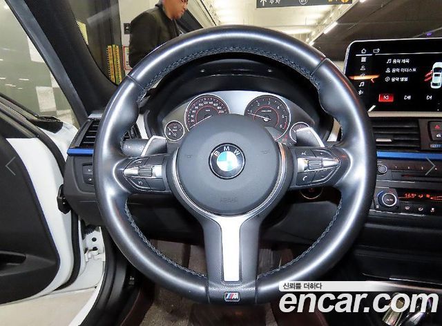 BMW 3-Series 2015 — photo 8
