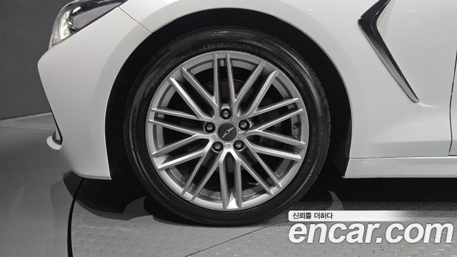 Genesis G70 2020 — photo 5