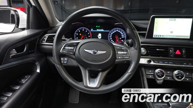 Genesis G70 2020 — photo 20