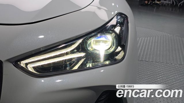 Genesis G70 2020 — photo 8
