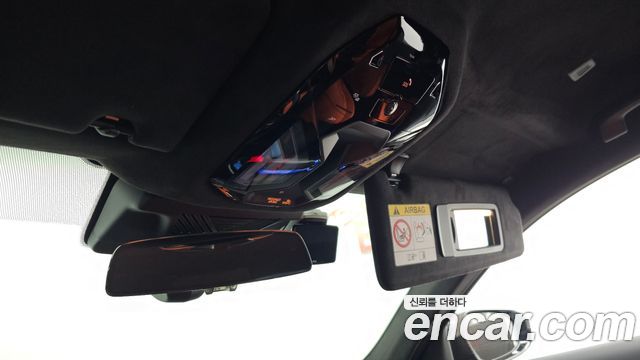 BMW M5 2026 — photo 33