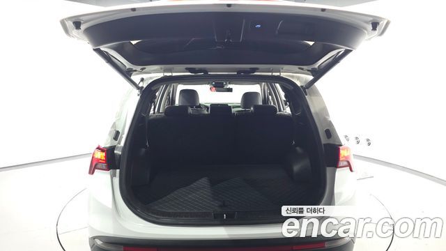 Hyundai Santafe 2023 — photo 20