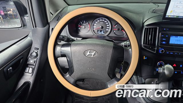 Hyundai Starex 2016 — photo 13