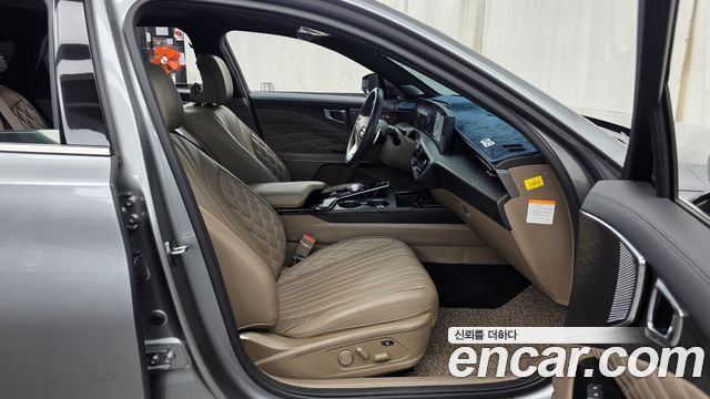 Kia K8 2022 — photo 11