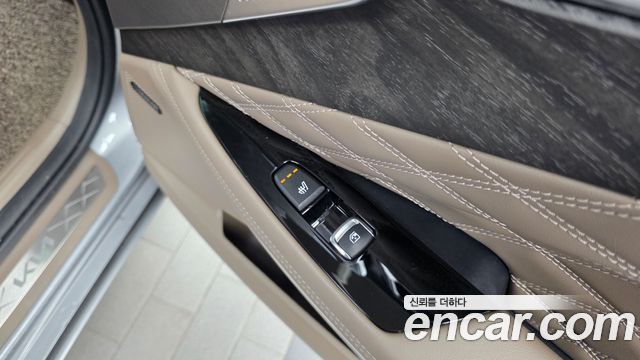 Kia K8 2022 — photo 18