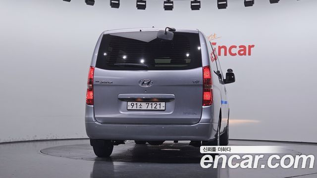 Hyundai Starex 2021 — photo 4