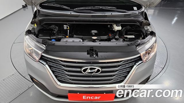 Hyundai Starex 2021 — photo 6