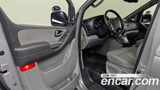 Hyundai Starex 2021 — photo 10