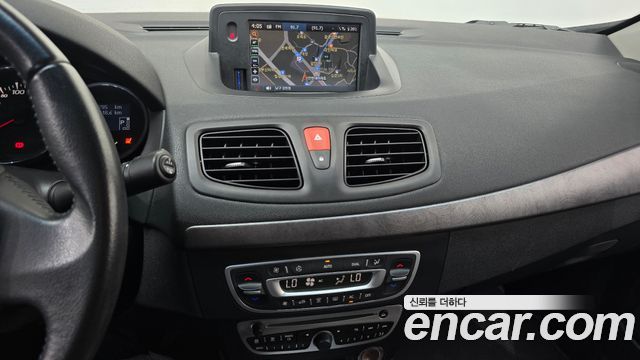 Renault Korea SM3 2010 — photo 14