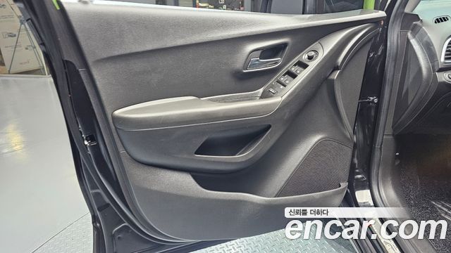 Chevrolet Korea Trax 2019 — photo 14
