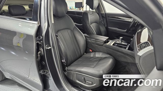Genesis G80 2017 — photo 12