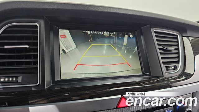 Genesis G80 2017 — photo 15