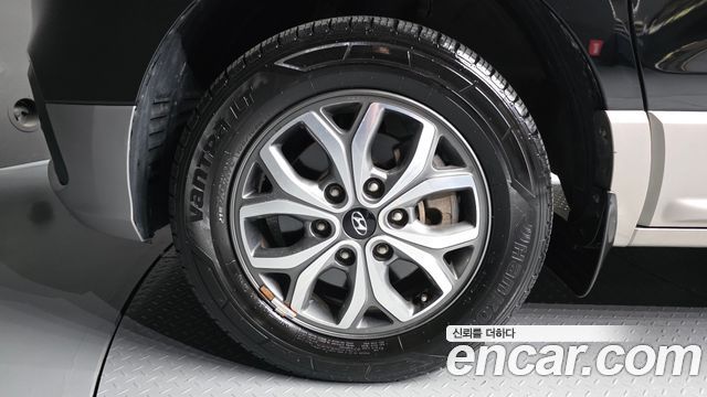 Hyundai Starex 2019 — photo 5