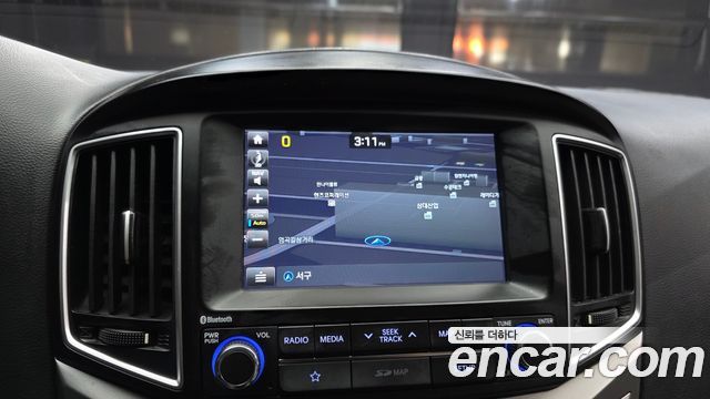 Hyundai Starex 2019 — photo 15