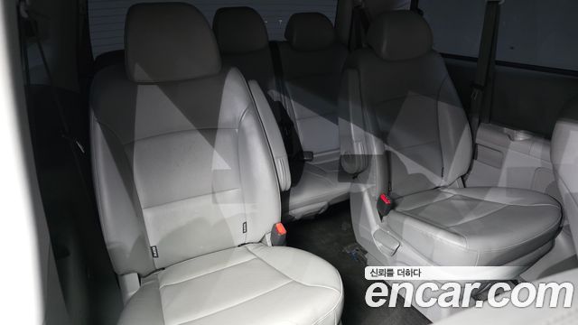 Hyundai Starex 2019 — photo 19