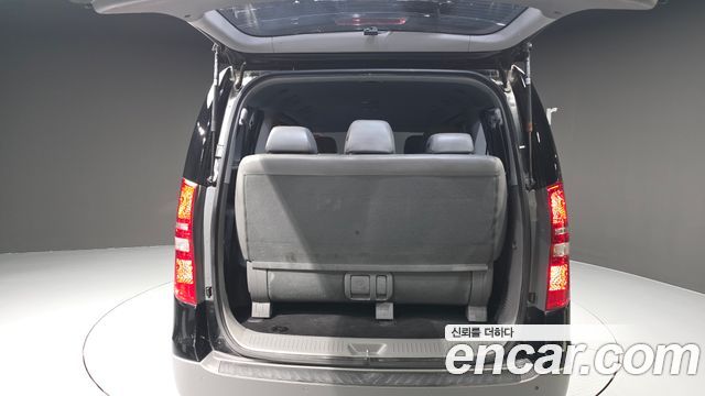 Hyundai Starex 2019 — photo 20