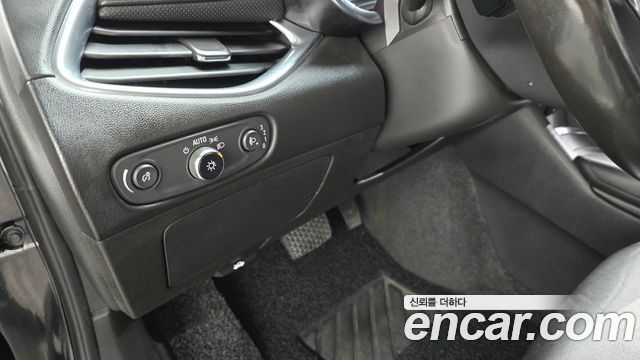Chevrolet Korea Malibu 2018 — photo 23