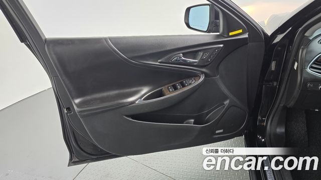 Chevrolet Korea Malibu 2018 — photo 14
