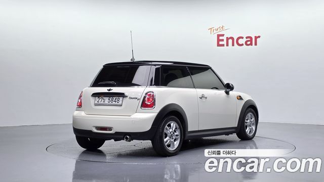 Mini Cooper 2013 — photo 2